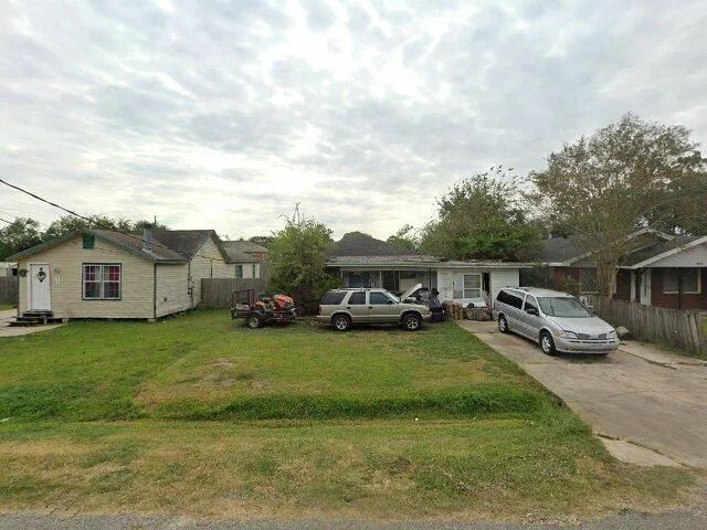 House image located at Nederland, TX 77627