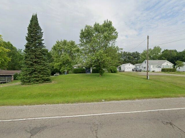 House image located at Flint, MI 48532