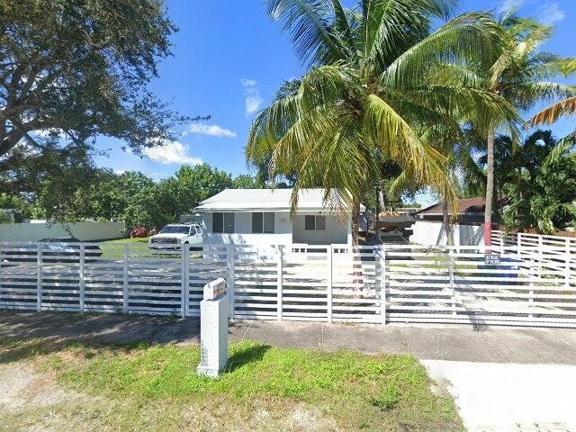 House image located at Miami, FL 33167