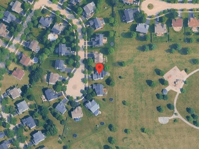 House image located at Aurora, IL 60503
