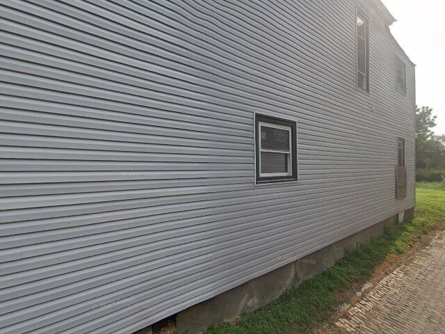 House image located at Louisville, KY 40208