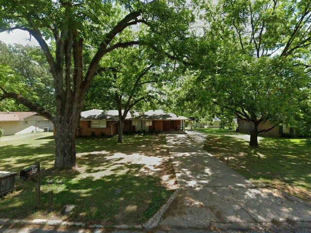 House image located at West Point, MS 39773