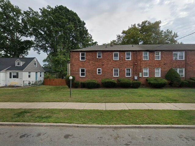 House image located at Roselle, NJ 07203