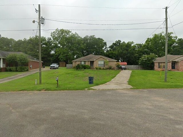 House image located at Irvington, AL 36544
