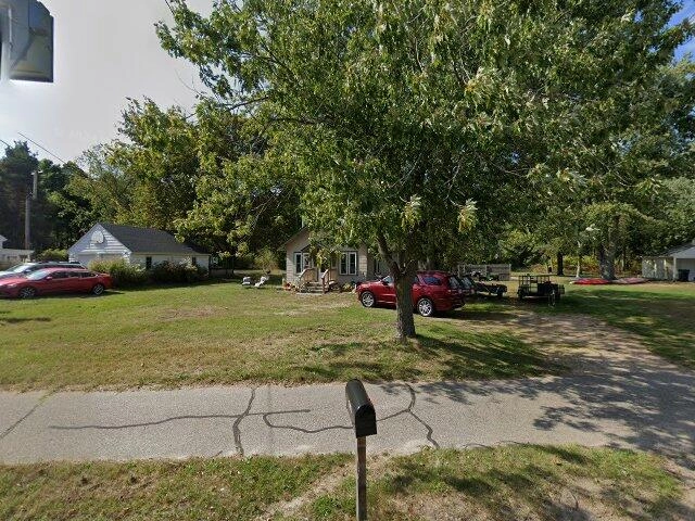 House image located at Holland, MI 49424