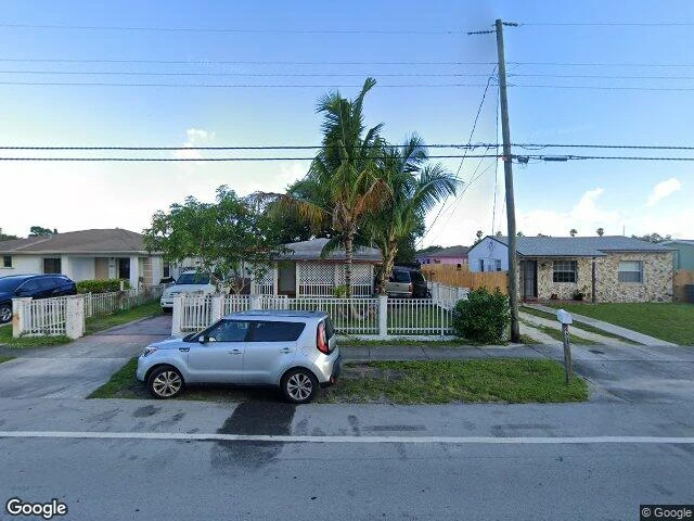 House image located at Hollywood, FL 33023