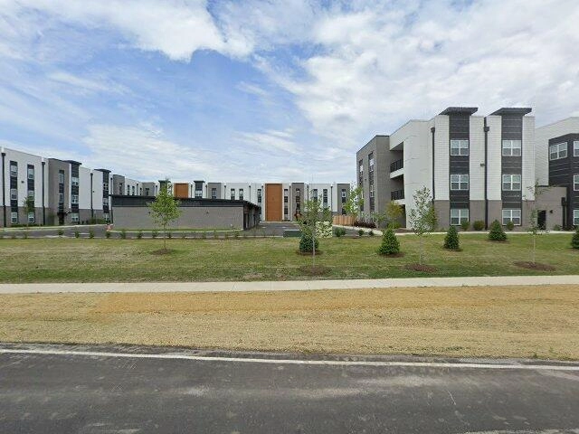 House image located at Indianapolis, IN 46214