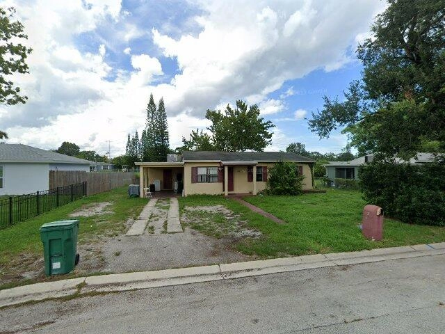 House image located at Cocoa, FL 32922