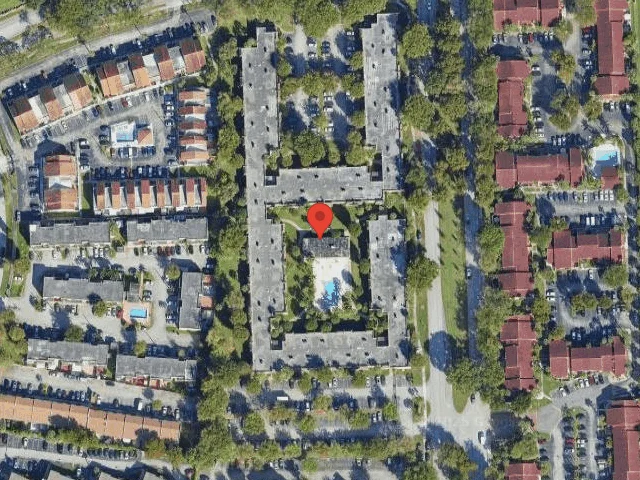 House image located at Miami, FL 33183