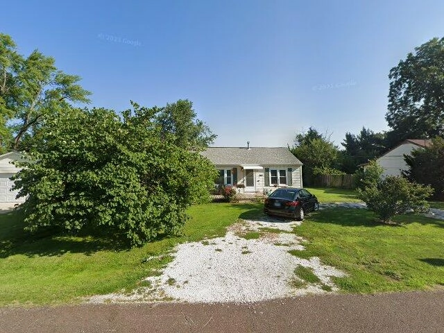 House image located at Creve Coeur, IL 61610