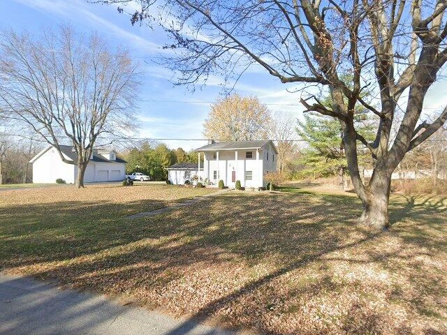 House image located at Hartford City, IN 47348