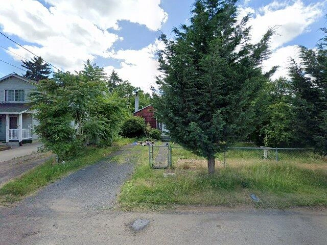 House image located at Portland, OR 97206