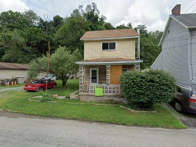 House image located at Coal Center, PA 15423