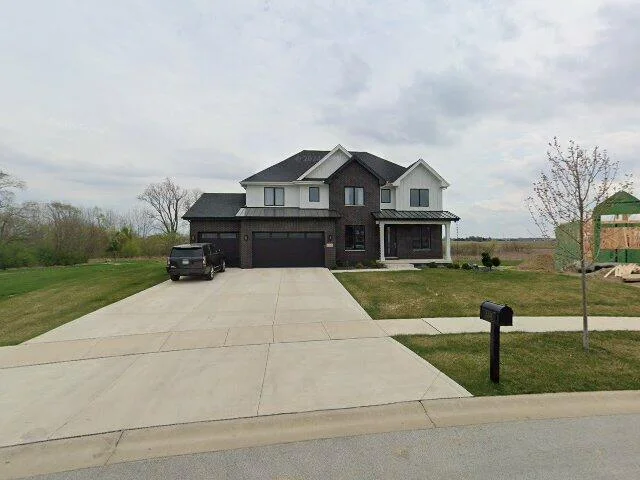 House image located at Saint John, IN 46373