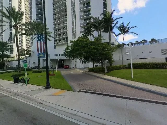 House image located at North Miami Beach, FL 33160