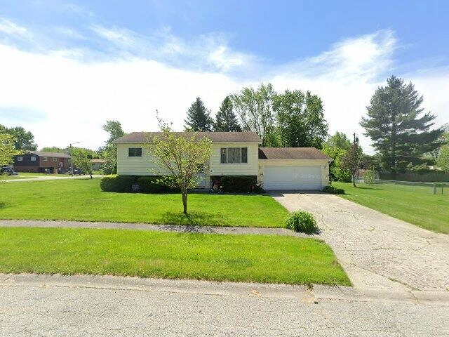 House image located at Lowell, IN 46356