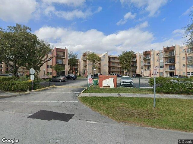 House image located at Miami, FL 33183