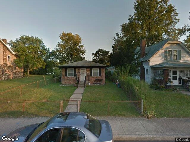 House image located at Indianapolis, IN 46218