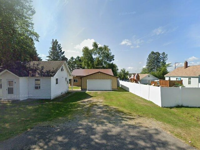 House image located at Methuen, MA 01844