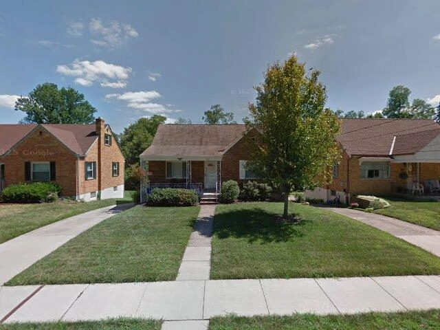 House image located at Round Lake, IL 60073