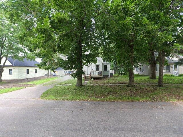 House image located at Ellendale, MN 56026