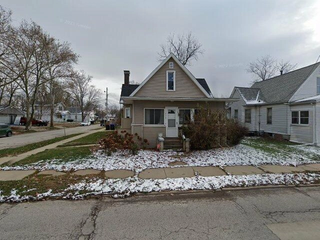 House image located at Bloomington, IL 61701