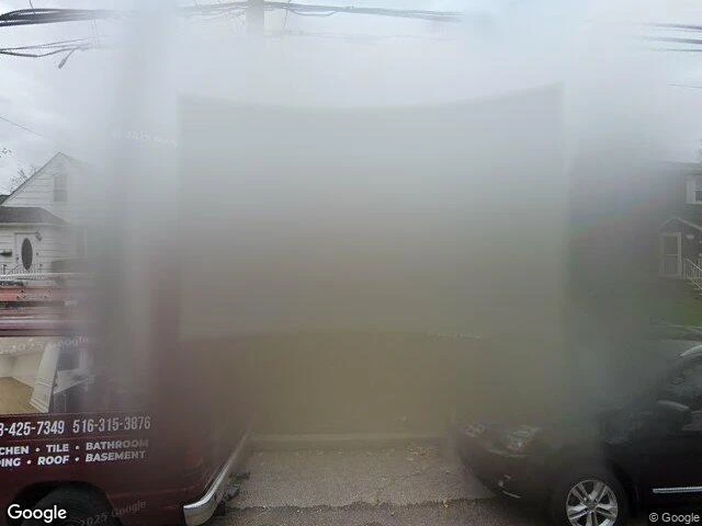 House image located at Hewlett, NY 11557