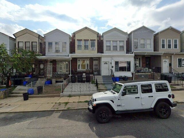 House image located at Philadelphia, PA 19151