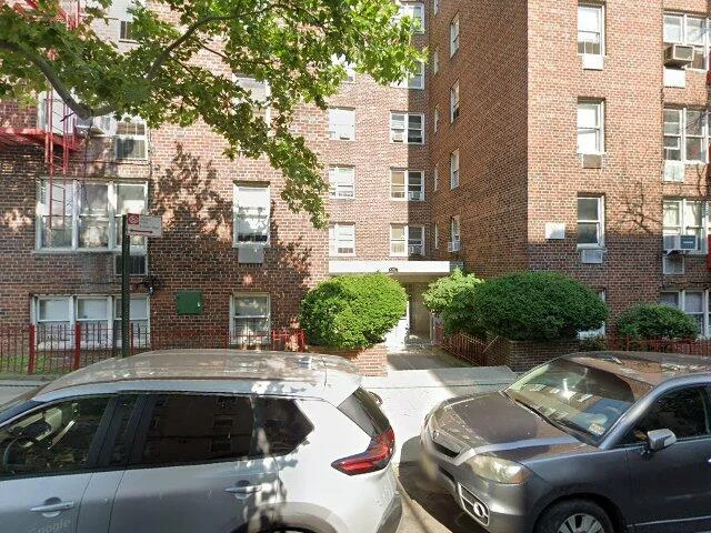 House image located at Bronx, NY 10462