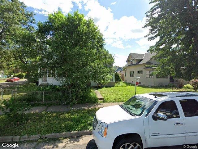 House image located at Saint Paul, MN 55117