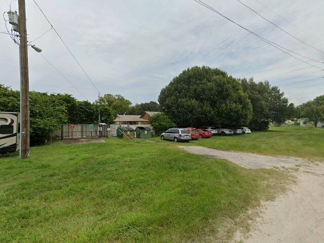 House image located at Zephyrhills, FL 33542