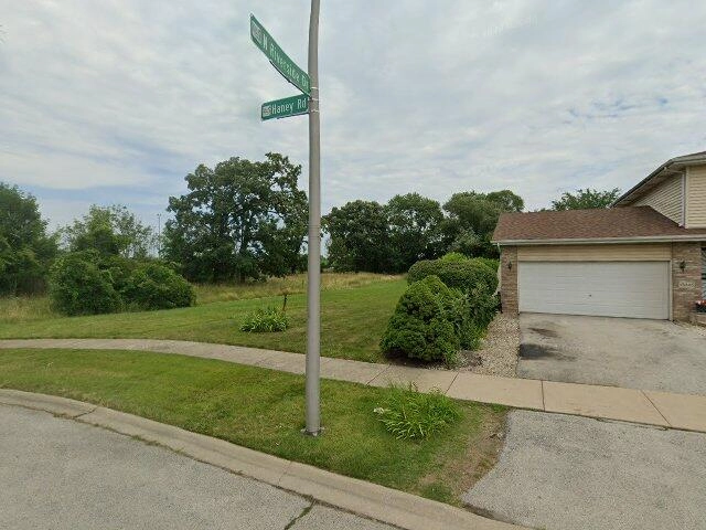 House image located at South Holland, IL 60473