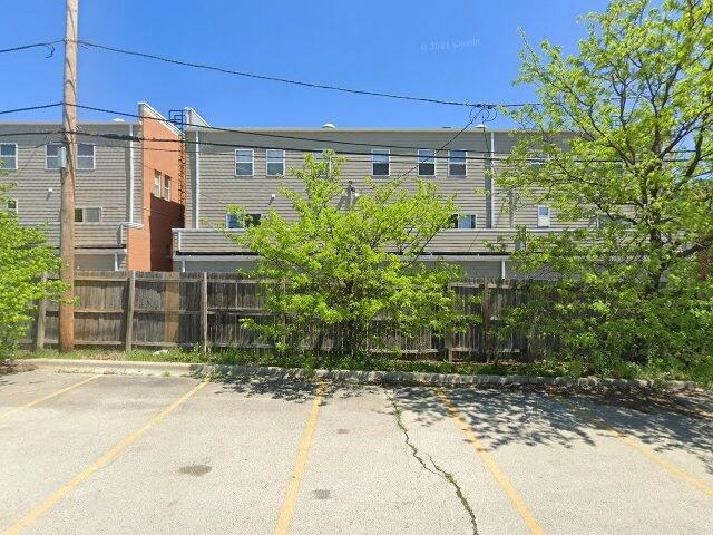 House image located at Chicago, IL 60639