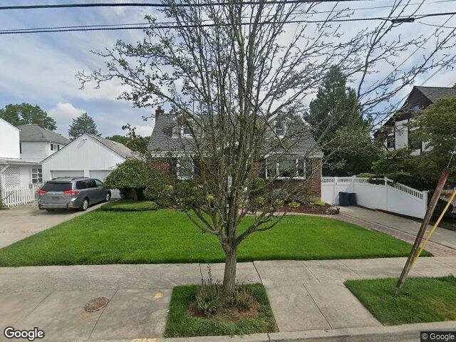 House image located at Franklin Square, NY 11010