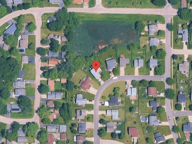 House image located at Round Lake, IL 60073