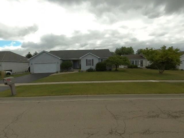 House image located at Cortland, IL 60112