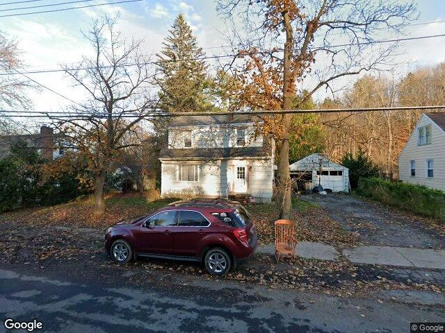 House image located at Newark, NY 14513