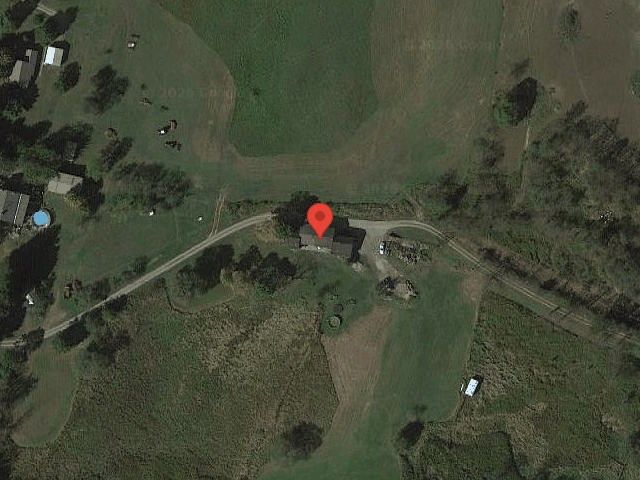 House image located at Derry, PA 15627