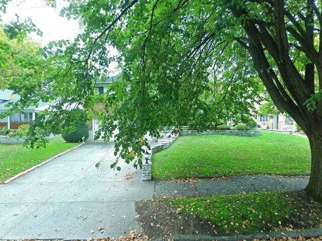 House image located at Oakland Gardens, NY 11364