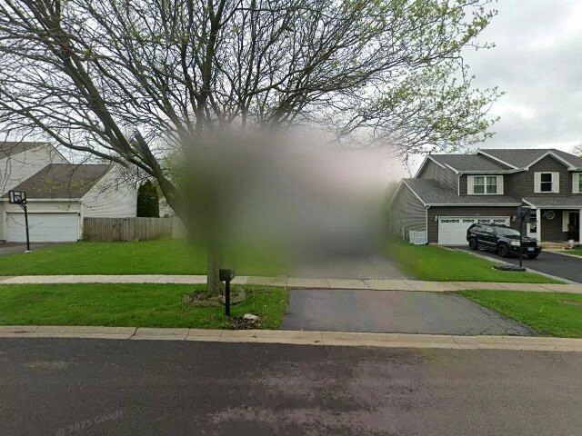 House image located at Aurora, IL 60506