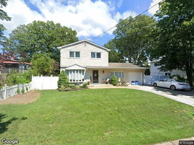 House image located at Holbrook, NY 11741