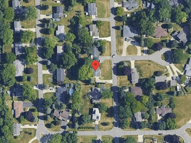 House image located at Rochester, MI 48309