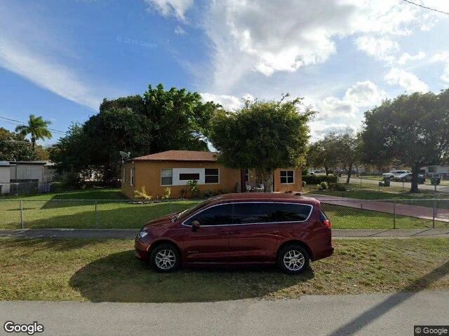 House image located at Miami, FL 33176