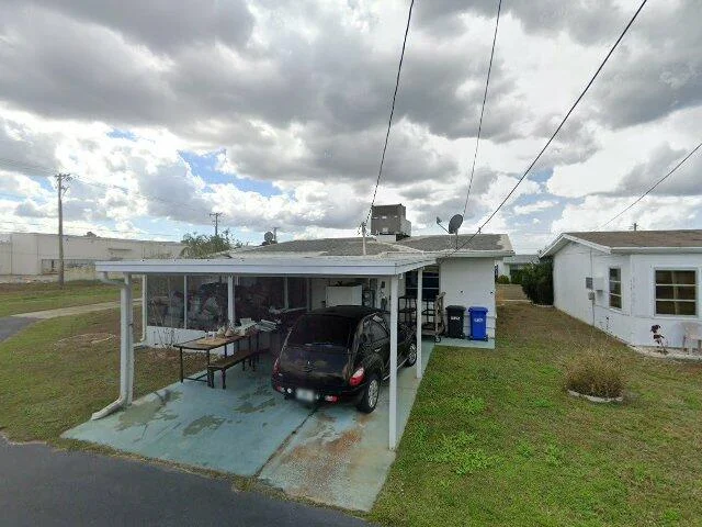 House image located at Sun City Center, FL 33573