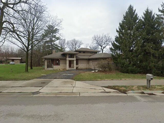 House image located at Bensenville, IL 60106