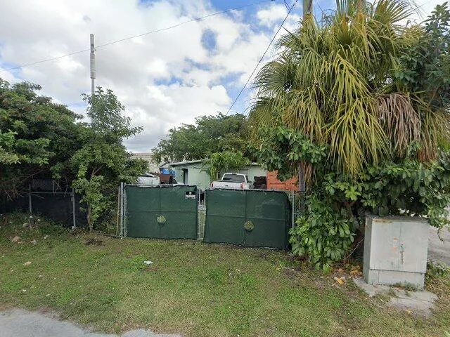 House image located at Miami, FL 33168