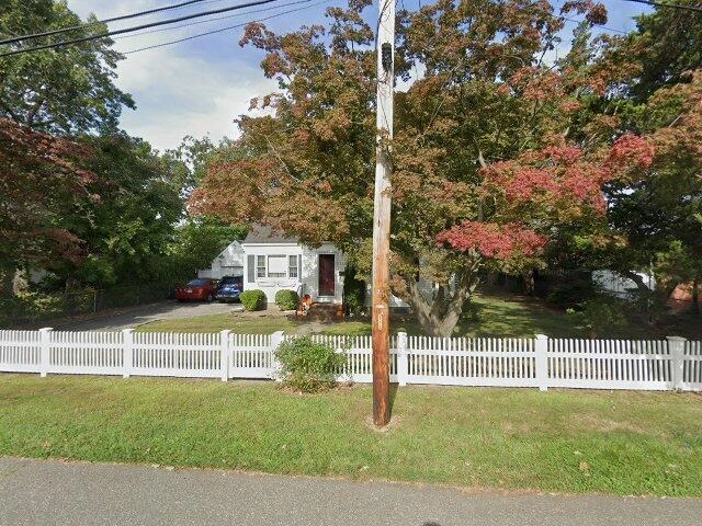 House image located at Deer Park, NY 11729