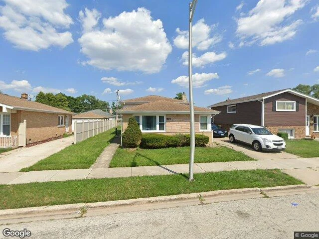 House image located at Bellwood, IL 60104