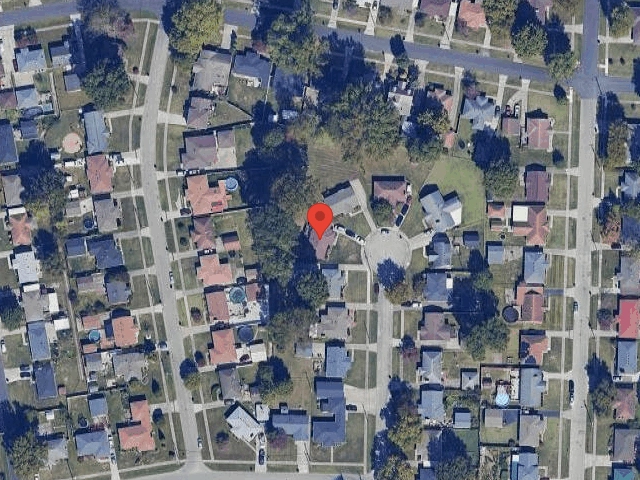 House image located at Louisville, KY 40216