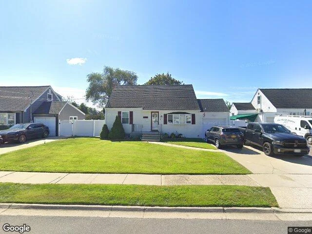 House image located at West Babylon, NY 11704